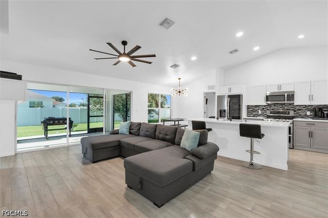 2830 Tropicana PKWY W, Cape Coral, FL 33993