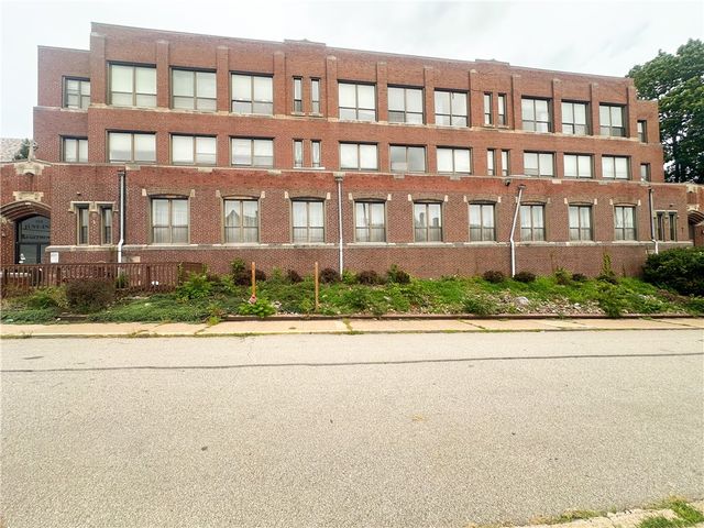215 Lelia St, Mt Washington, PA 15211