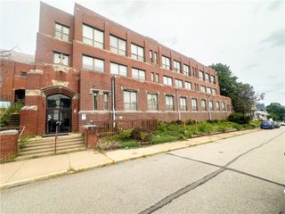 215 Lelia St, Mt Washington, PA 15211