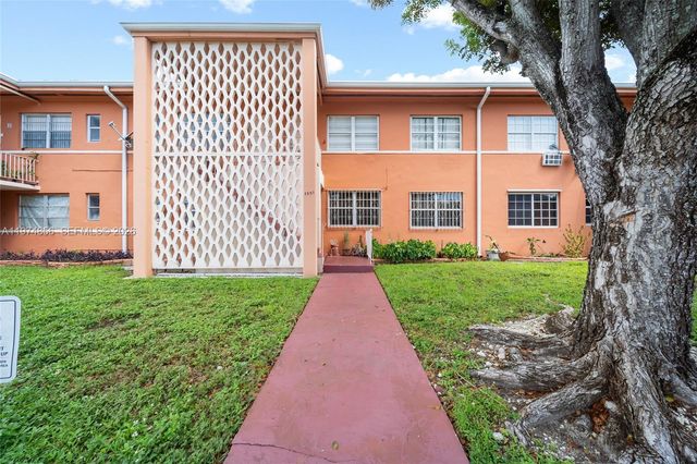 3551 SW 10th St 8A, Miami, FL 33135