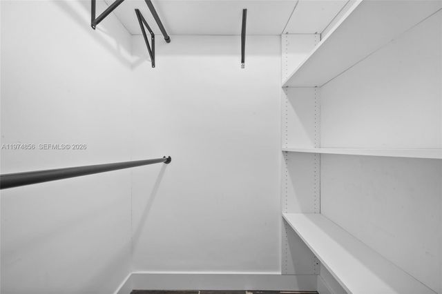 3551 SW 10th St 8A, Miami, FL 33135