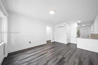 3551 SW 10th St 8A, Miami, FL 33135