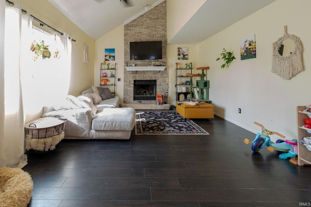 3011 Easton Ridge Place, Fort Wayne, IN 46818