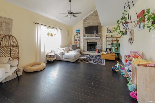 3011 Easton Ridge Place, Fort Wayne, IN 46818