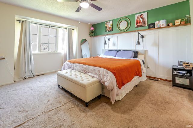 3011 Easton Ridge Place, Fort Wayne, IN 46818