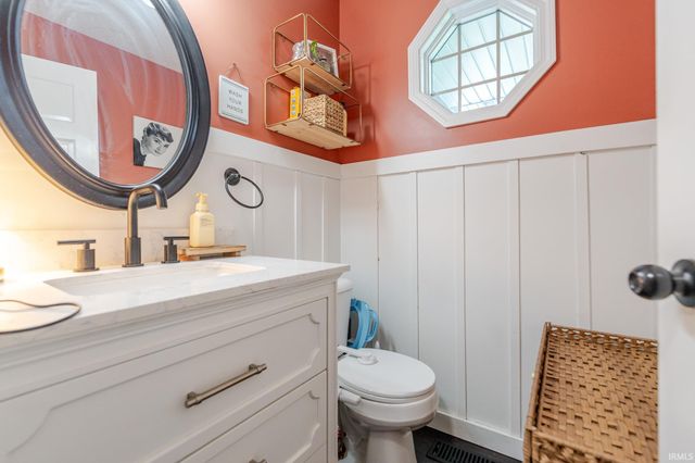 3011 Easton Ridge Place, Fort Wayne, IN 46818