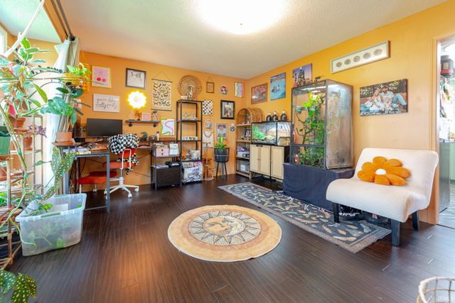 3011 Easton Ridge Place, Fort Wayne, IN 46818