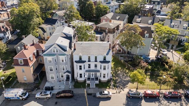 20 Rockville Park, Boston, MA 02119