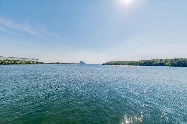 500 Bayview Dr 617, Sunny Isles Beach, FL 33160