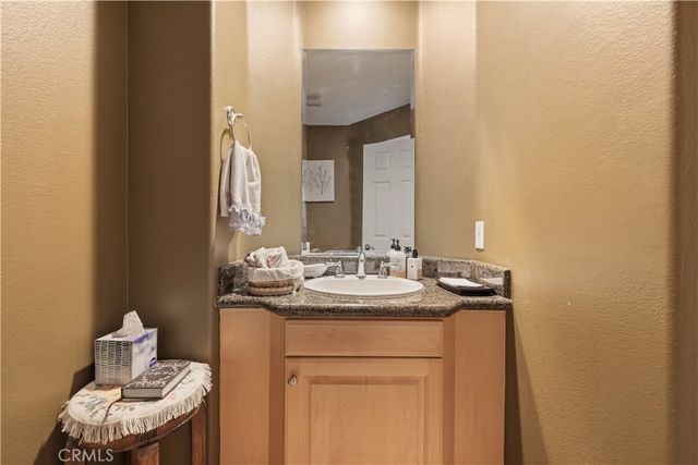 5861 Mustang Drive, Simi Valley, CA 93063