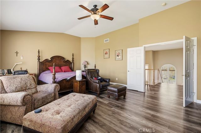 5861 Mustang Drive, Simi Valley, CA 93063