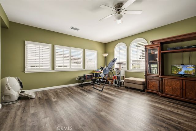 5861 Mustang Drive, Simi Valley, CA 93063