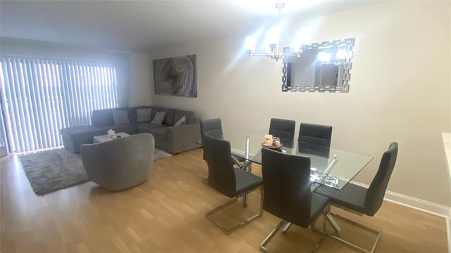 2200 S Cypress Bend Drive 905, Pompano Beach, FL 33069