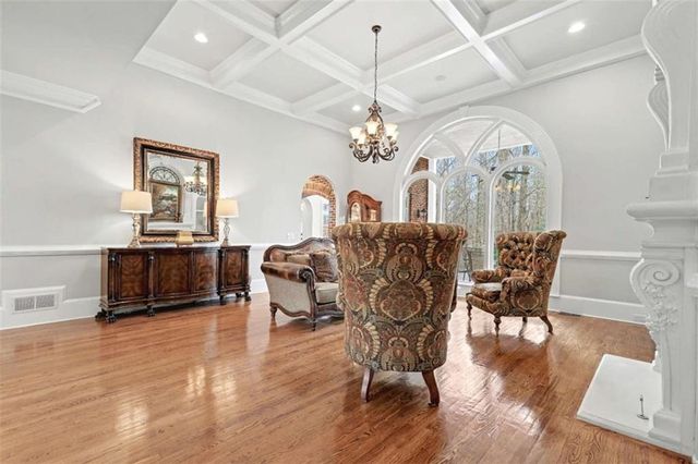 15945 Meadow King Way, Milton, GA 30004