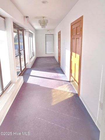 300 Maple Street N, Ahoskie, NC 27910