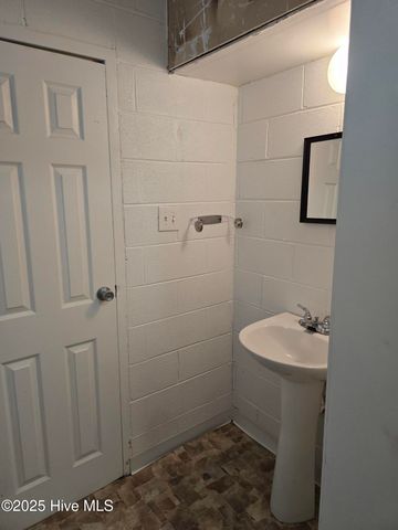 300 Maple Street N, Ahoskie, NC 27910