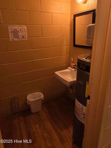 300 Maple Street N, Ahoskie, NC 27910