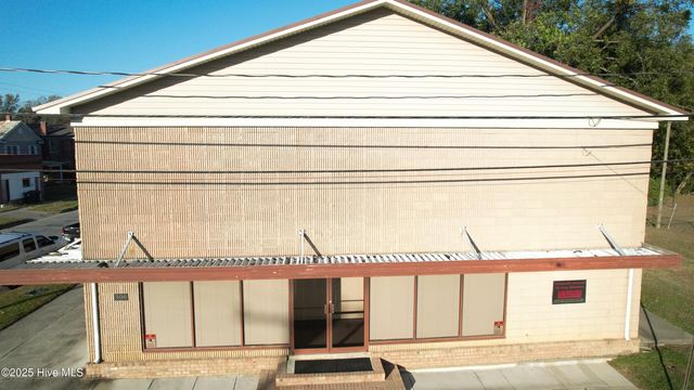 300 Maple Street N, Ahoskie, NC 27910