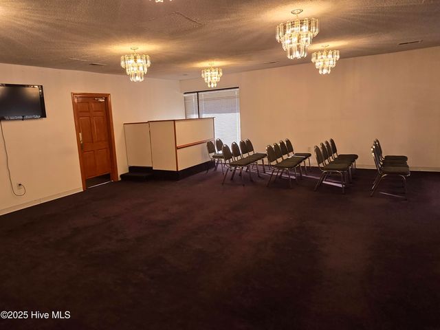 300 Maple Street N, Ahoskie, NC 27910