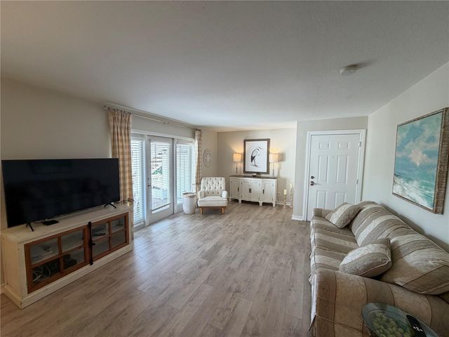 4985 COBIA DRIVE SE A, St Petersburg, FL 33705