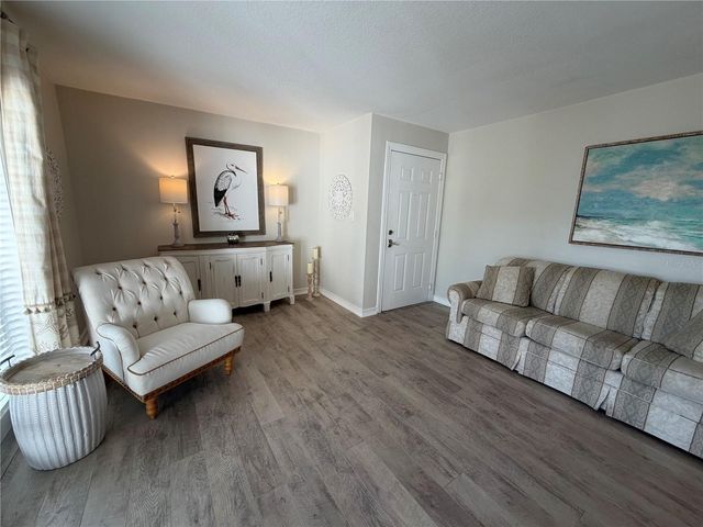 4985 COBIA DRIVE SE A, St Petersburg, FL 33705