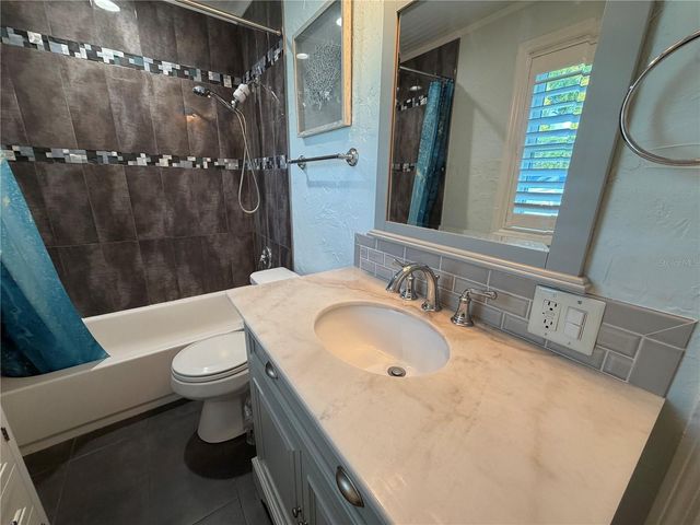 4985 COBIA DRIVE SE A, St Petersburg, FL 33705