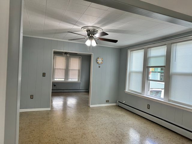 105 South St Extension, Bristol, CT 06010