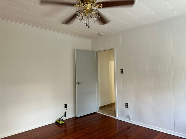 105 South St Extension, Bristol, CT 06010