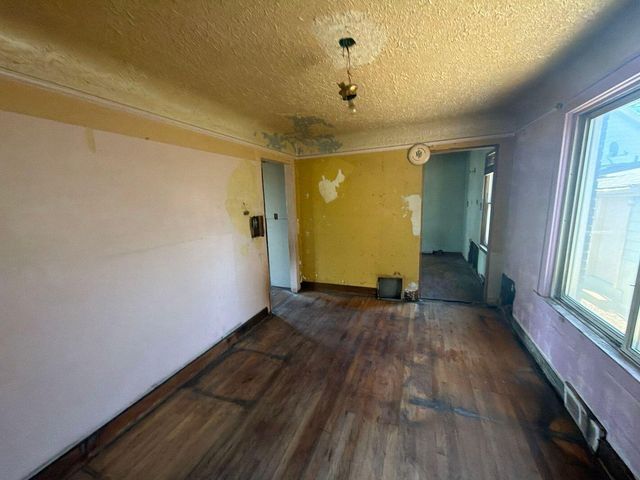 389 Genessee Street, River Rouge City, MI 48218