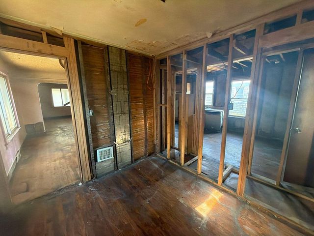 389 Genessee Street, River Rouge City, MI 48218