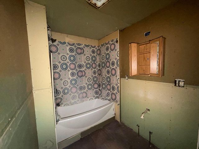 389 Genessee Street, River Rouge City, MI 48218