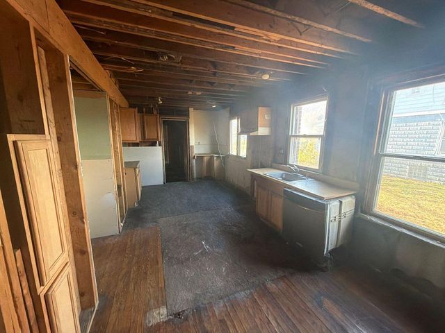 389 Genessee Street, River Rouge City, MI 48218