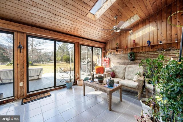 4 GREENLEAF LN, Seaford, DE 19973