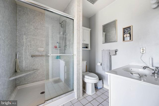 4 GREENLEAF LN, Seaford, DE 19973