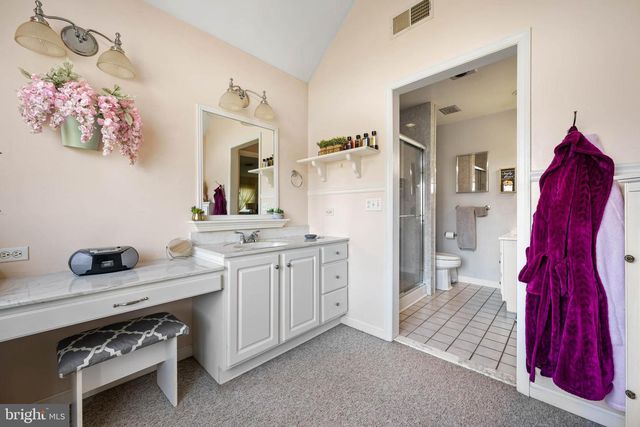 4 GREENLEAF LN, Seaford, DE 19973