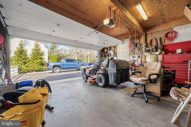 4 GREENLEAF LN, Seaford, DE 19973