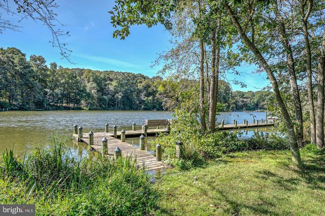 4 GREENLEAF LN, Seaford, DE 19973