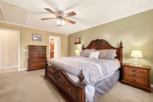 1500 Fallen Leaf, Webster, NY 14580