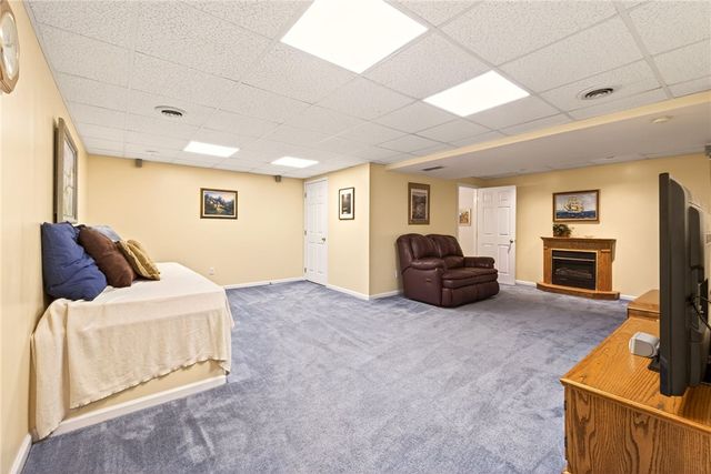 1500 Fallen Leaf, Webster, NY 14580