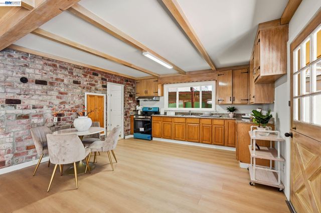 446 Dolores Ave, San Leandro, CA 94577