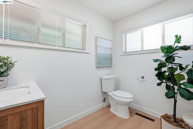 446 Dolores Ave, San Leandro, CA 94577