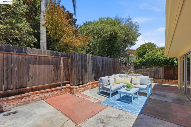 446 Dolores Ave, San Leandro, CA 94577