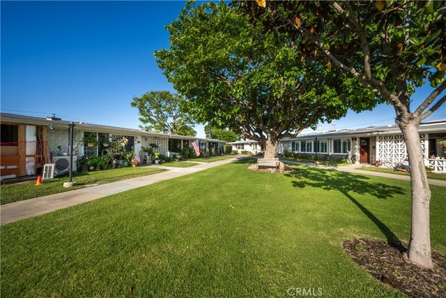 13961 El Dorado 64H, Seal Beach, CA 90740