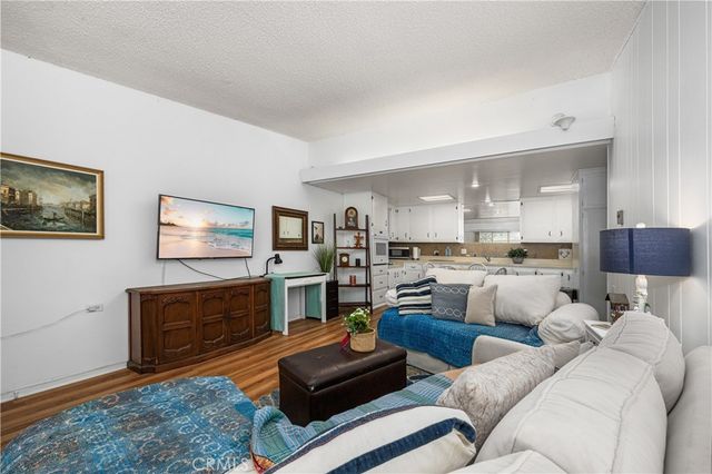 13961 El Dorado 64H, Seal Beach, CA 90740