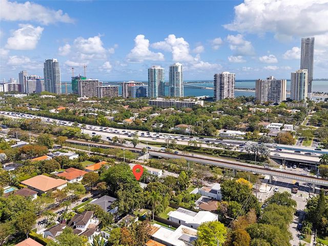 120 SW 24th Rd, Miami, FL 33129