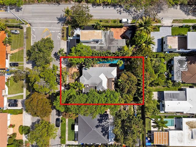 120 SW 24th Rd, Miami, FL 33129