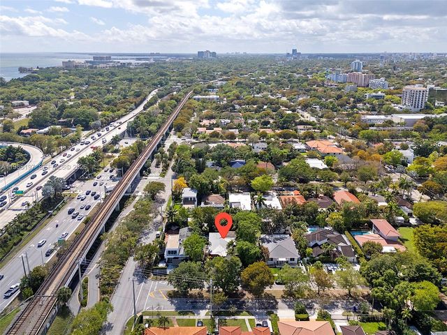 120 SW 24th Rd, Miami, FL 33129