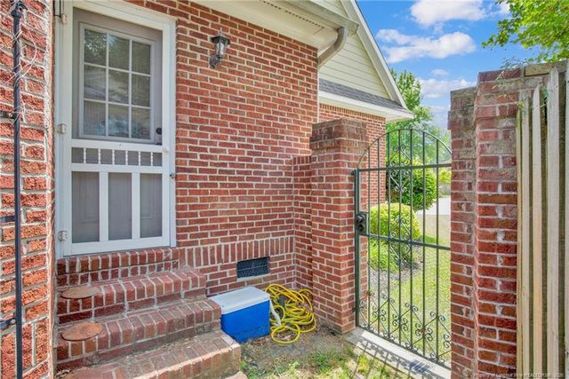 116 HIGHGROVE Court, Fayetteville, NC 28303