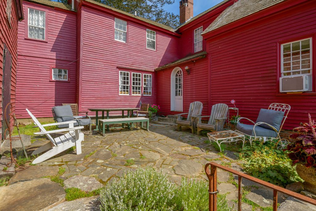 3 S Main Street, Kennebunkport, ME 04046 — photo 4