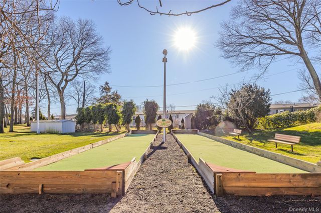 1661 Old Country Road 351B, Riverhead, NY 11901